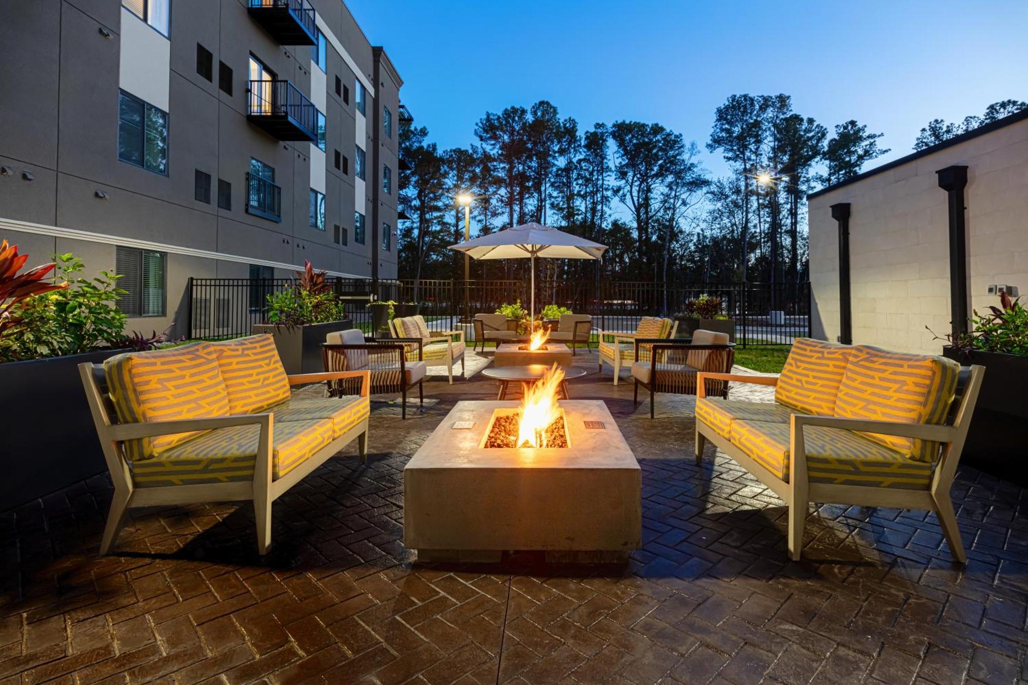 Waterwalk Extended Stay By Wyndham ฮันต์สวิลล์ ภายนอก รูปภาพ