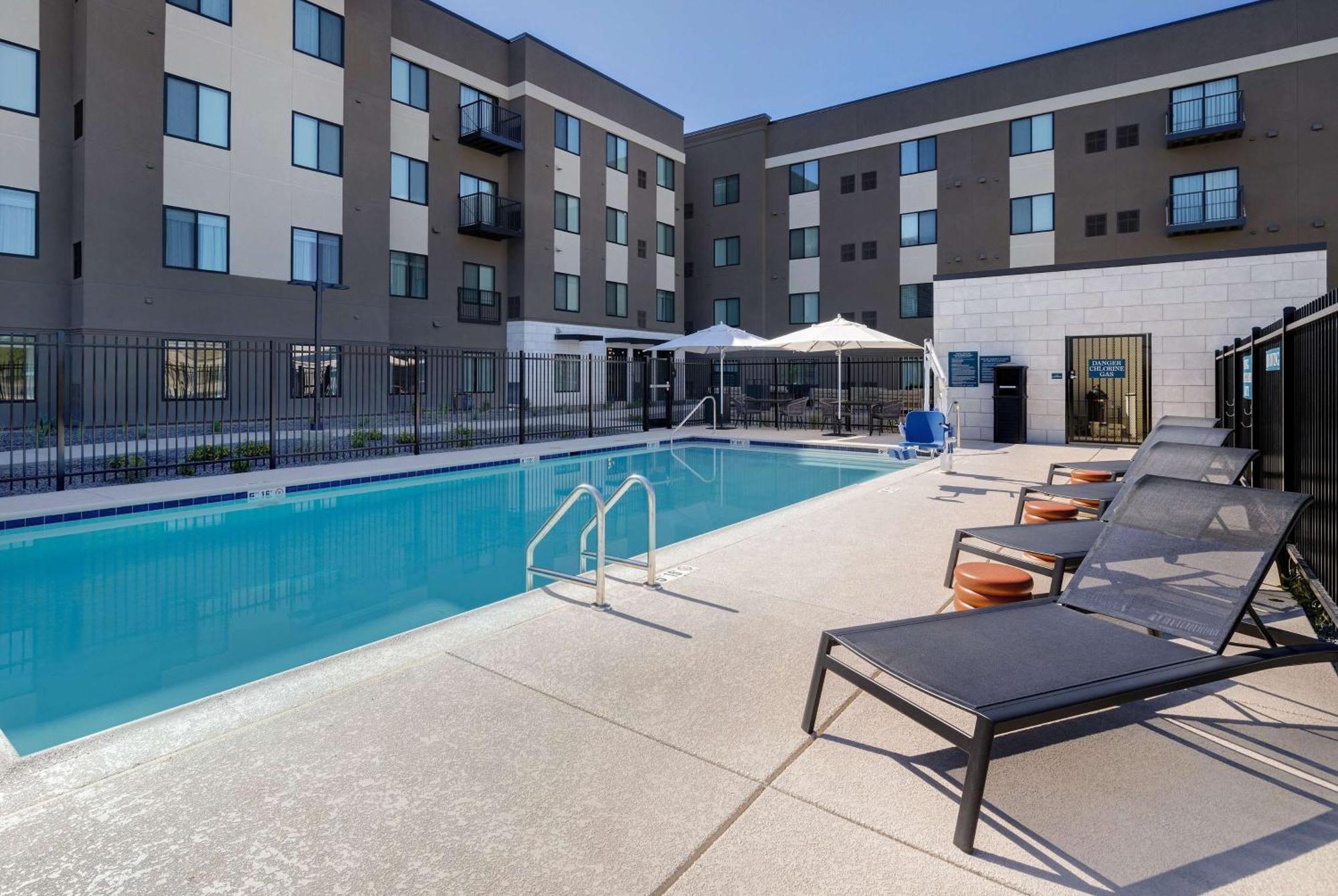 Waterwalk Extended Stay By Wyndham ฮันต์สวิลล์ ภายนอก รูปภาพ